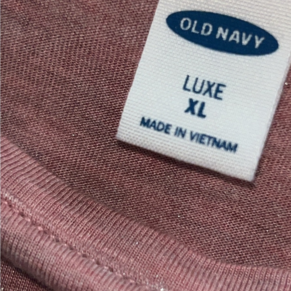 Old Navy Women's Mauve Top - Picture 4 of 4